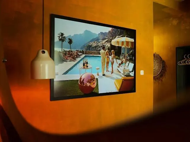 Hotel Song *