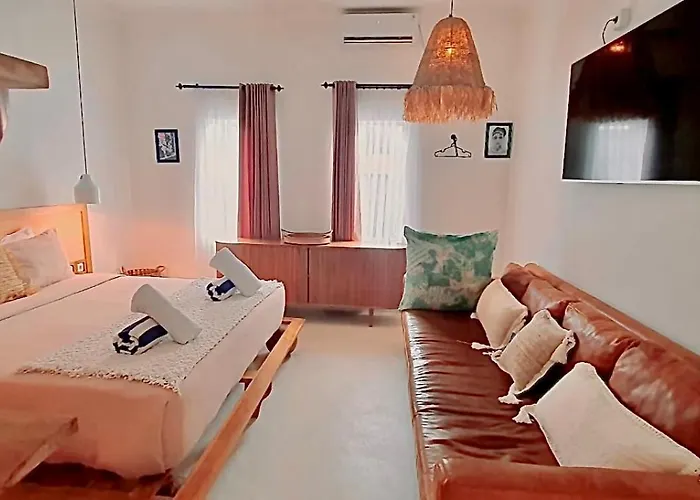 Song Hotel